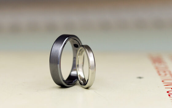 タンタルとプラチナの結婚指輪1