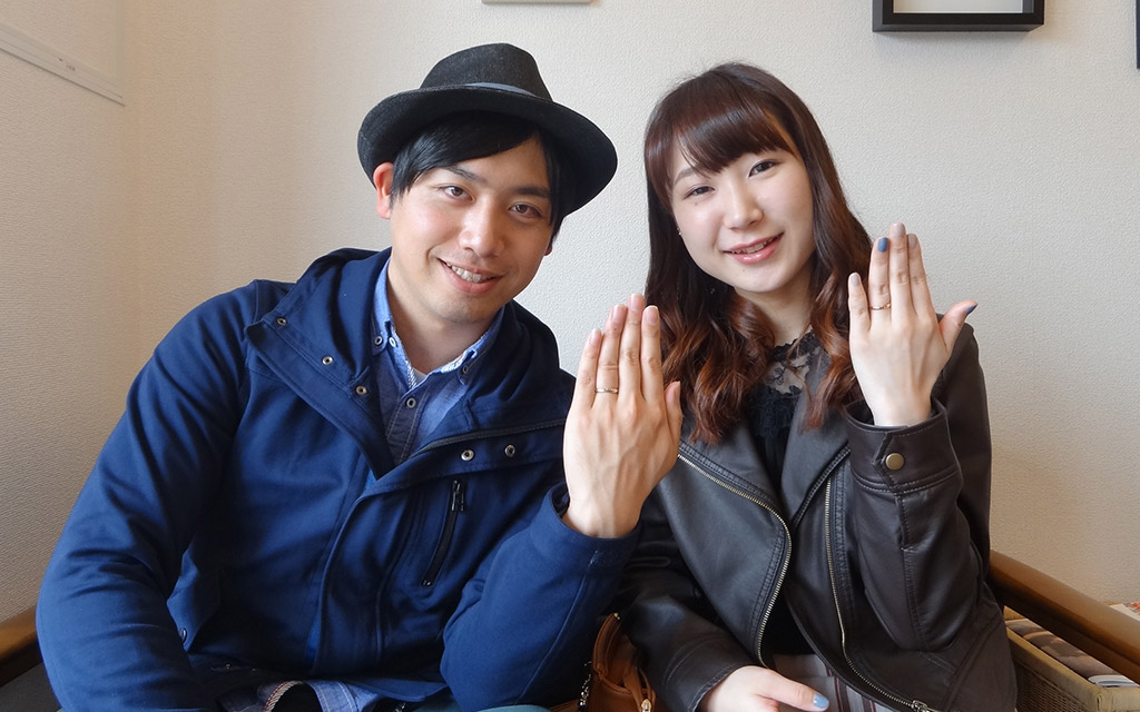 長岡のアトリエクラムで結婚指輪を手作りしたカップル
