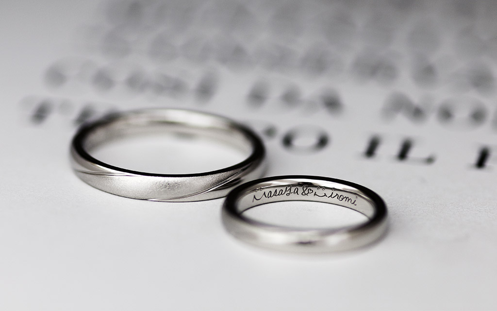 新潟の結婚指輪・婚約指輪のオーダーメイドジュエリー工房アトリエクラムで作られた結婚指輪・マリッジリングの内側