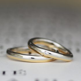 プラチナとピンクゴールドのコンビネーションデザインの結婚指輪・マリッジリング
