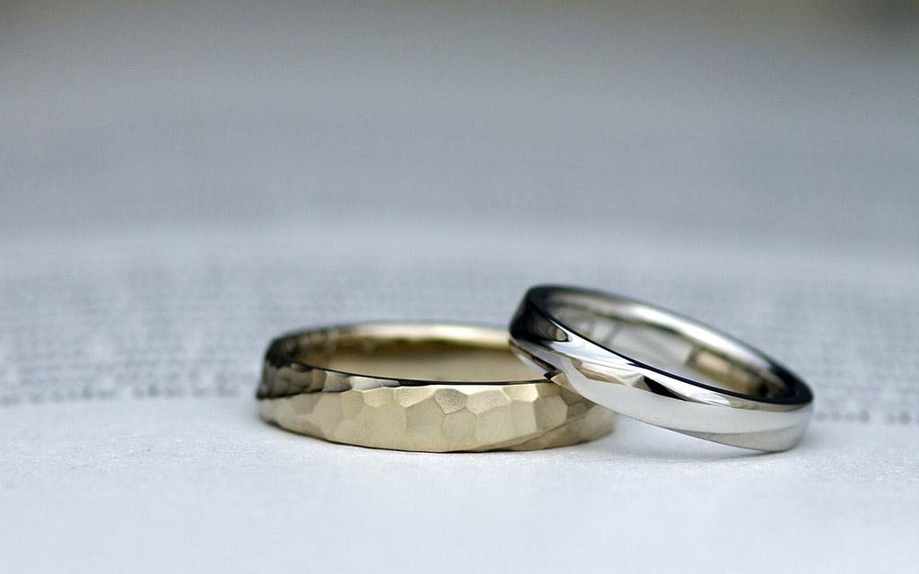 手作りブライダルジュエリー工房アトリエクラムで手作りされたゴールドとプラチナの結婚指輪・マリッジリング