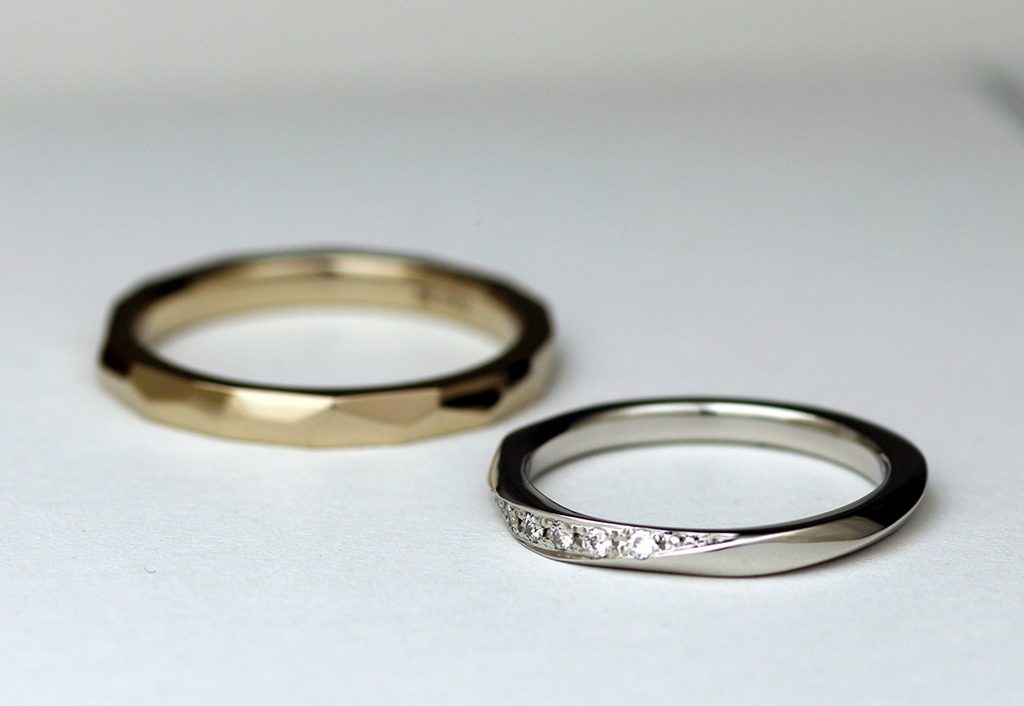 【結婚指輪】夫婦でデザイン違いってあり？ - アトリエクラム