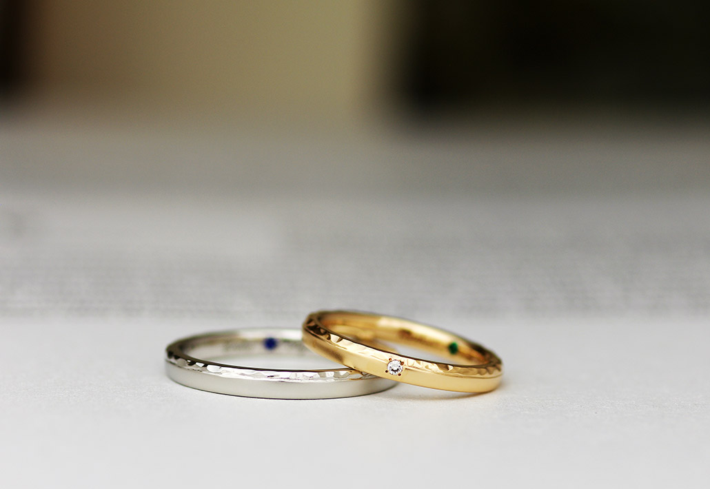 ブライダルリングにおすすめなプラチナの結婚指輪と女性に人気のピンクゴールドにダイヤモンドがセッティングされた結婚指輪