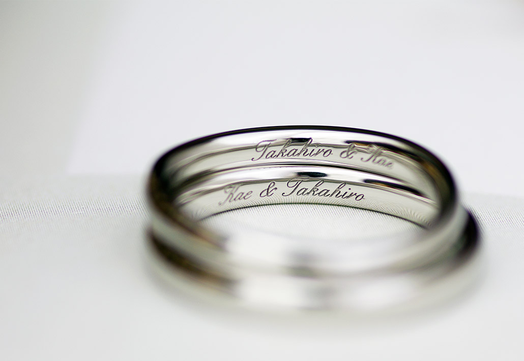 オーダーメイドジュエリー工房アトリエクラム新潟店で作ったプラチナの結婚指輪の文字刻印