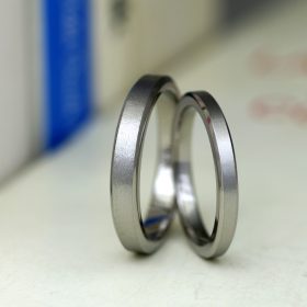 アレルギーフリー（金属アレルギー対応）素材のチタンで作った結婚指輪（マリッジリング）