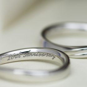 結婚20周年記念のプラチナ製のセカンドマリッジリング（結婚指輪）・アニバーサリーリング