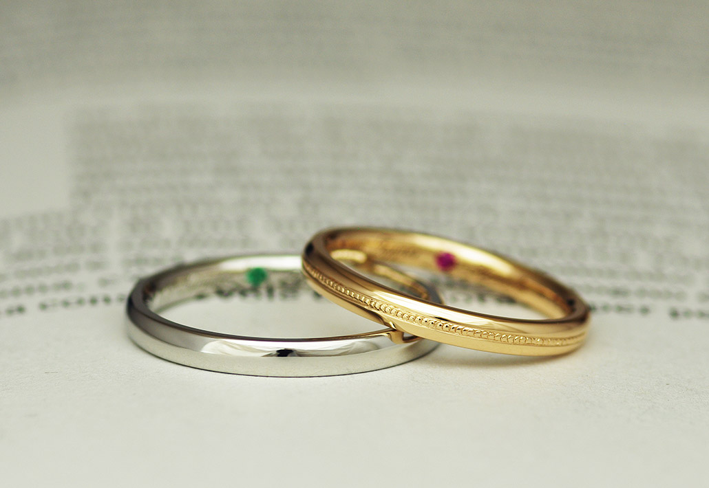 18金のピンクゴールドとプラチナ950のシンプルな結婚指輪