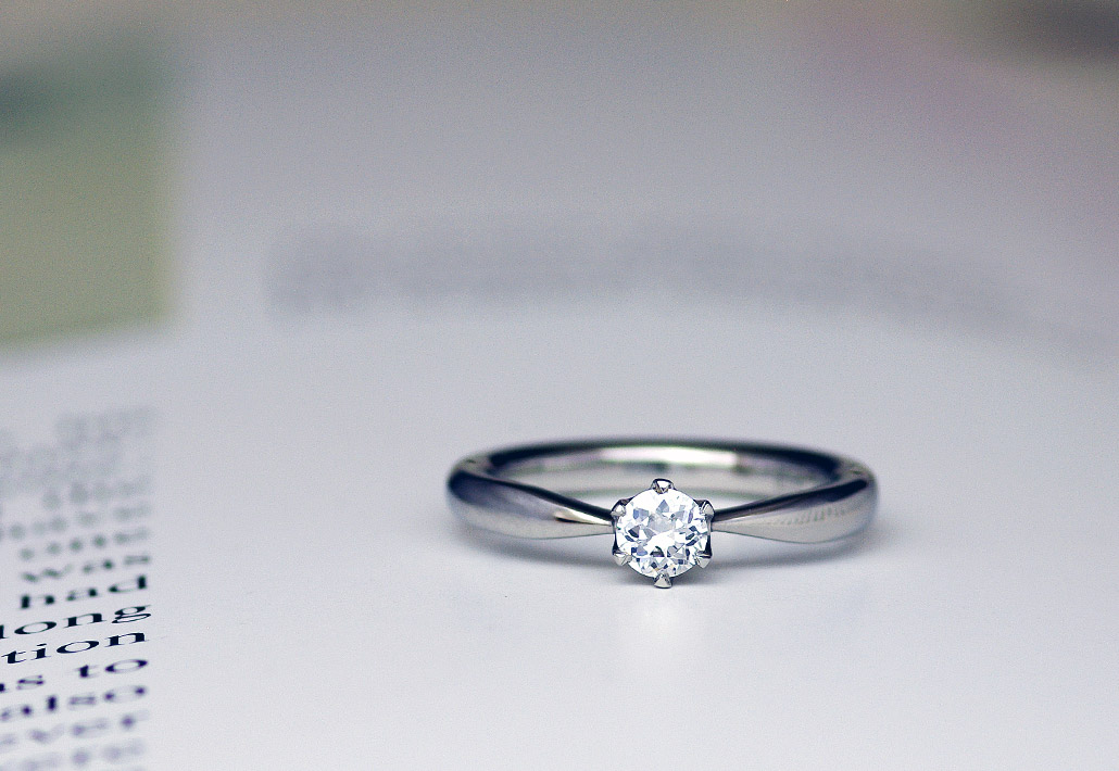 アトリエクラム長岡店でクラフトされたプラチナ950の手作り婚約指輪（エンゲージリング）