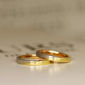 オーダーメイドで仕立てられた3つの材質を組み合わせたコンビの結婚指輪（マリッジリング）