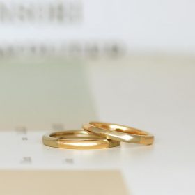 １８金ゴールドコンビの結婚指輪
