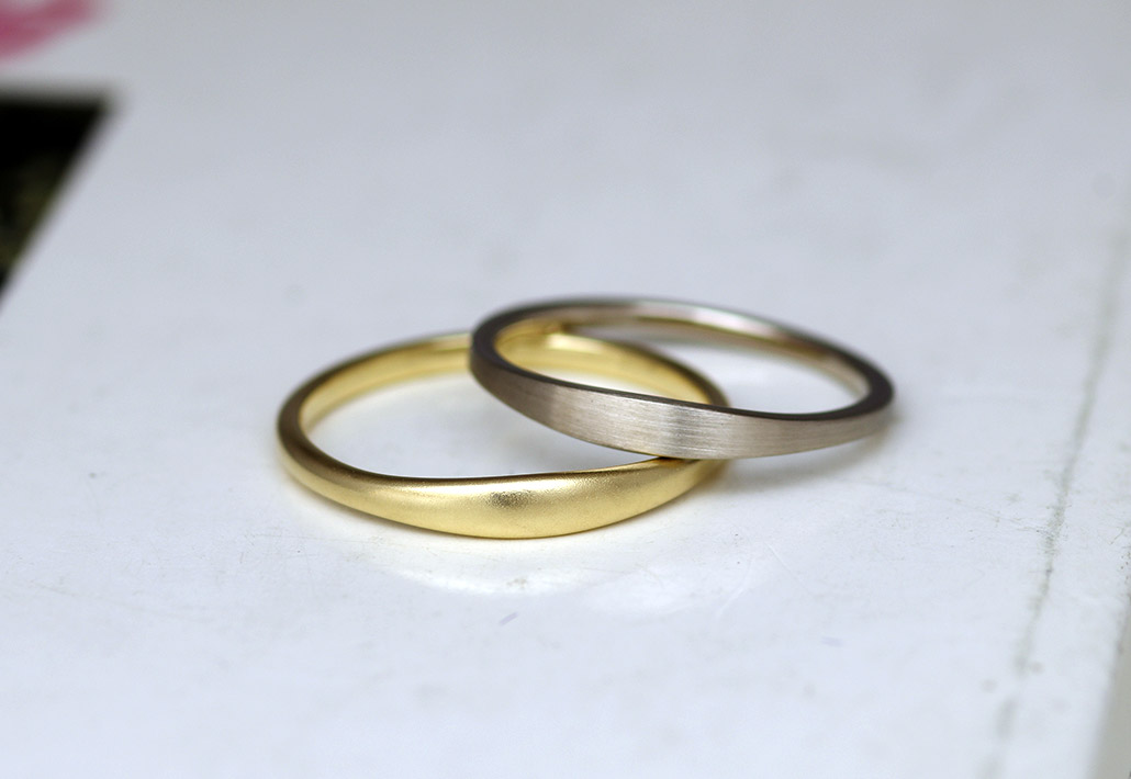 ミニマルでシンプルな結婚指輪