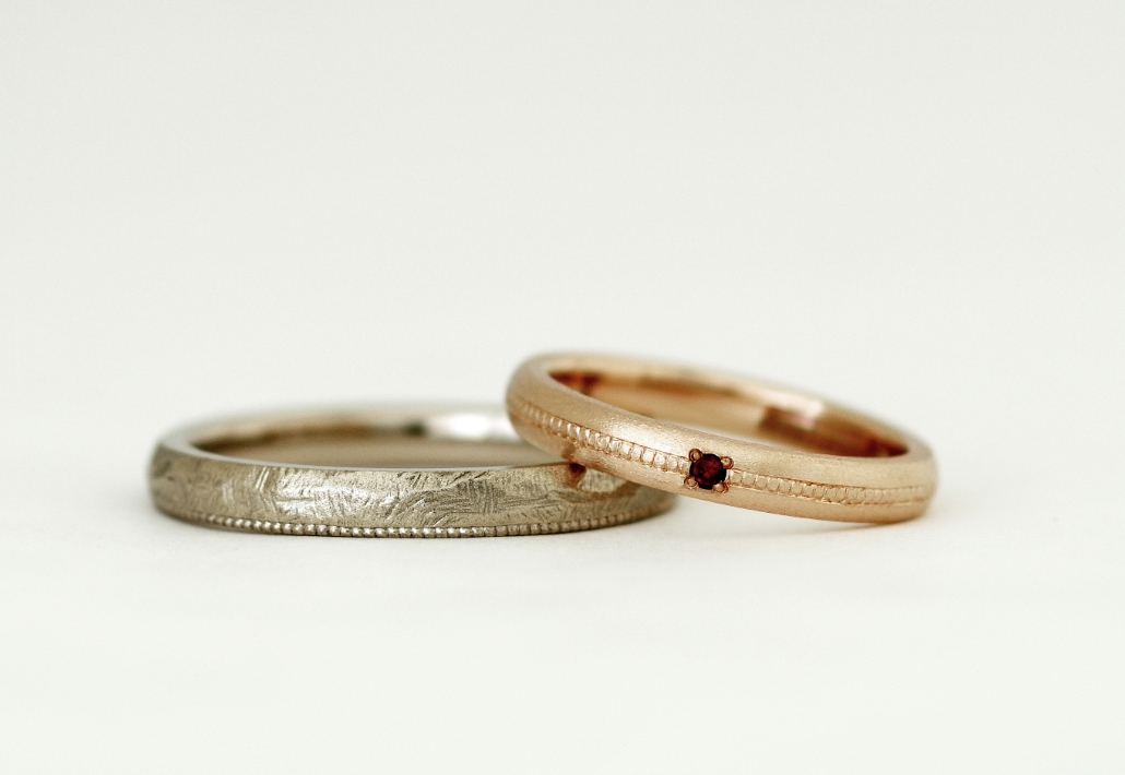 ラフデザインの結婚指輪
