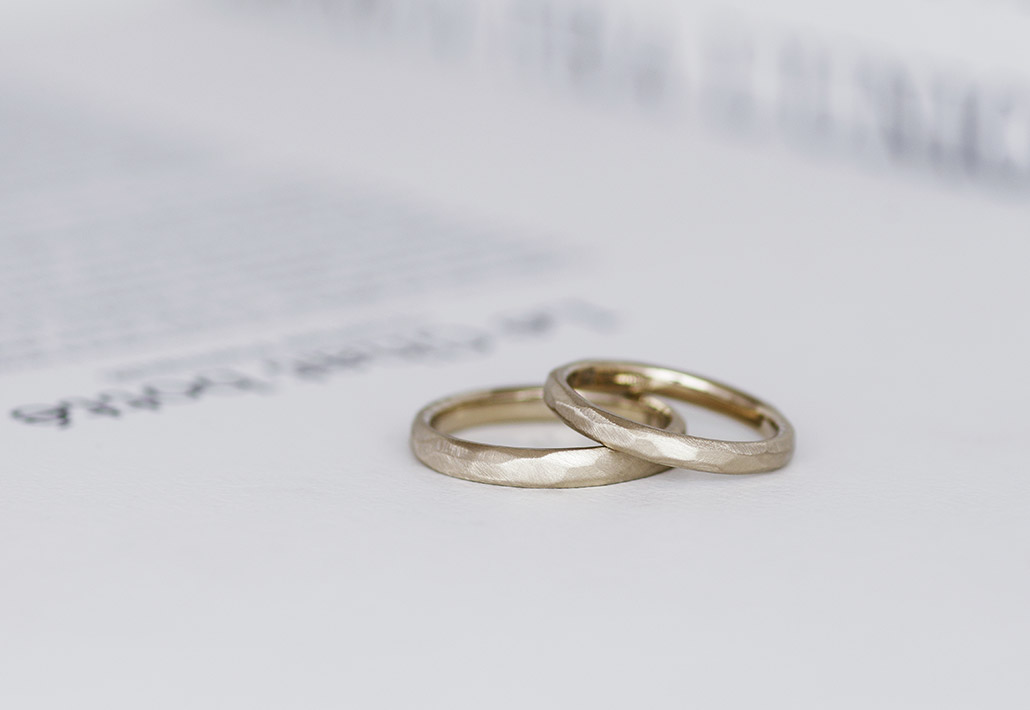 オーダーメイドで作るブラウンゴールドの結婚指輪